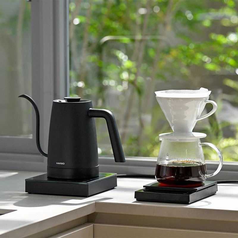Hario Lyra Wasserkocher 800 ml Schwarz – Schwanenhals mit Temperaturregelung