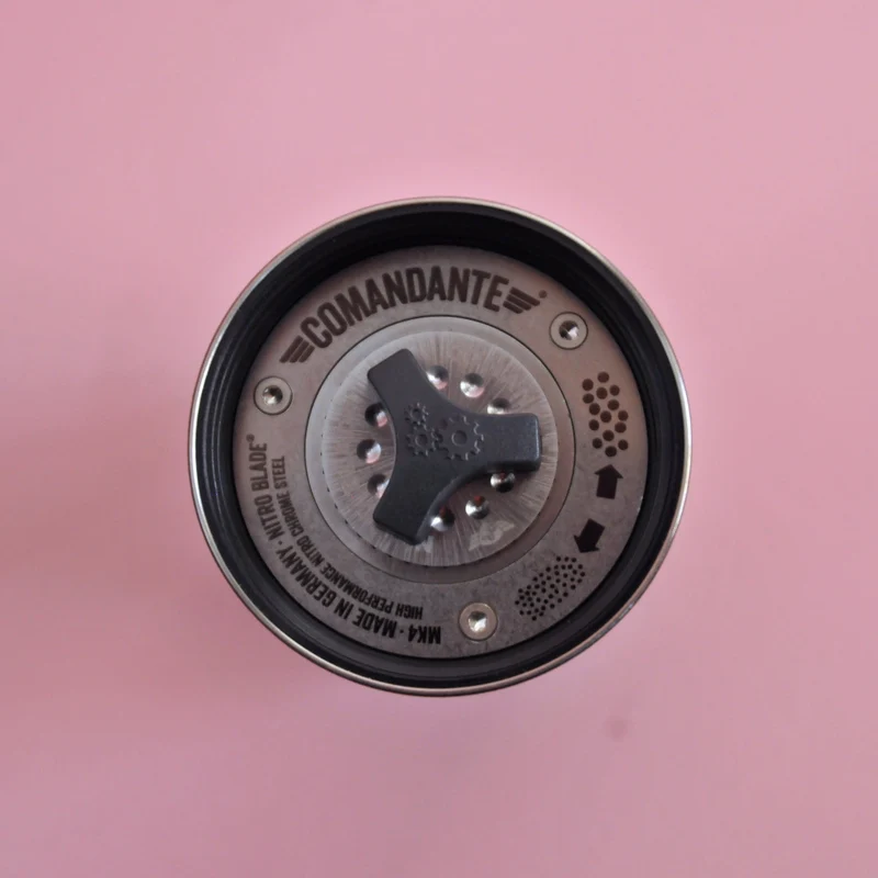 Comandante C40 MK4 · Nitro Blade Handmühle