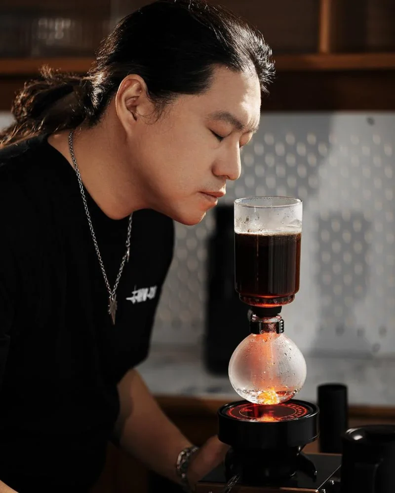 Twilight Syphon Coffee Maker – 1–3 Cups by MHW-3BOMBER