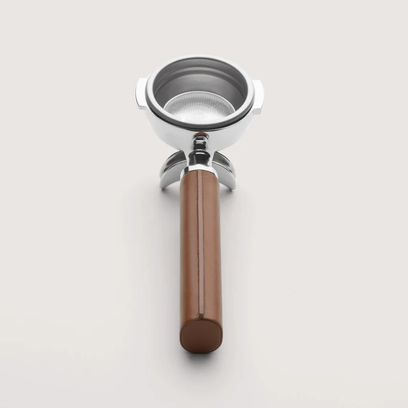 LIGRE Doppel-Siebträger 58 mm – Griff mit Rindleder cognac brown, von TSATSAS gefertigt