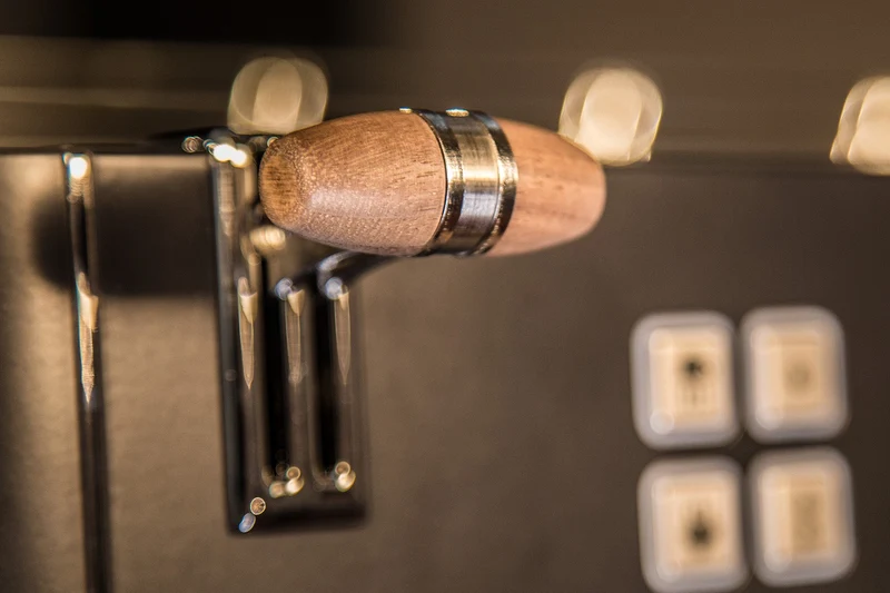 Dalla Corte XT Classic 3-gruppig Multiboiler-Siebträgermaschine