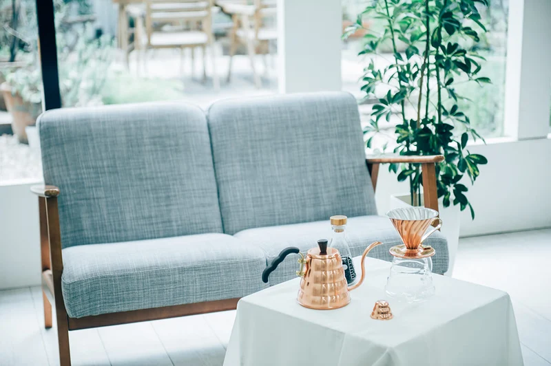 Hario V60-02 Dripper aus Stahl und Kupfer