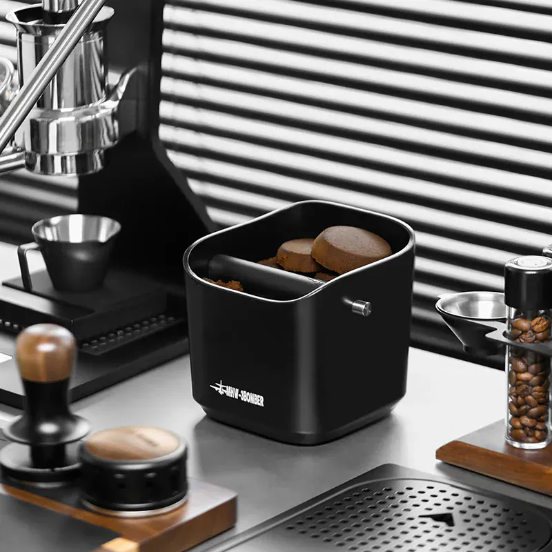 MHW-3BOMBER Kaffee-Espresso-Abschlagbehälter (Quadratisch, 1200 ml)