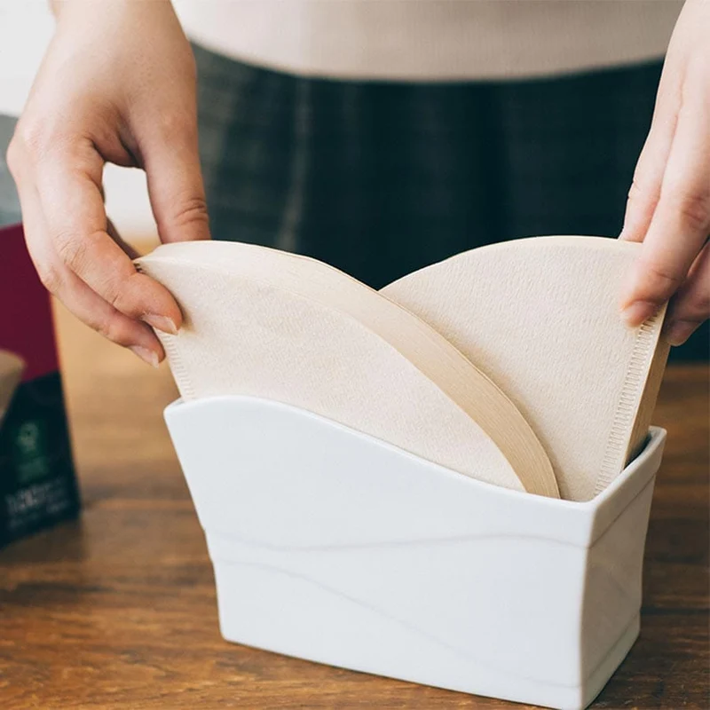 Hario V60 Filterhalter aus Keramik – Stilvolle Ordnung für deine Brew-Bar
