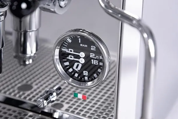 Quickmill Elevate R mit Rotationspumpe Siebträgermaschine