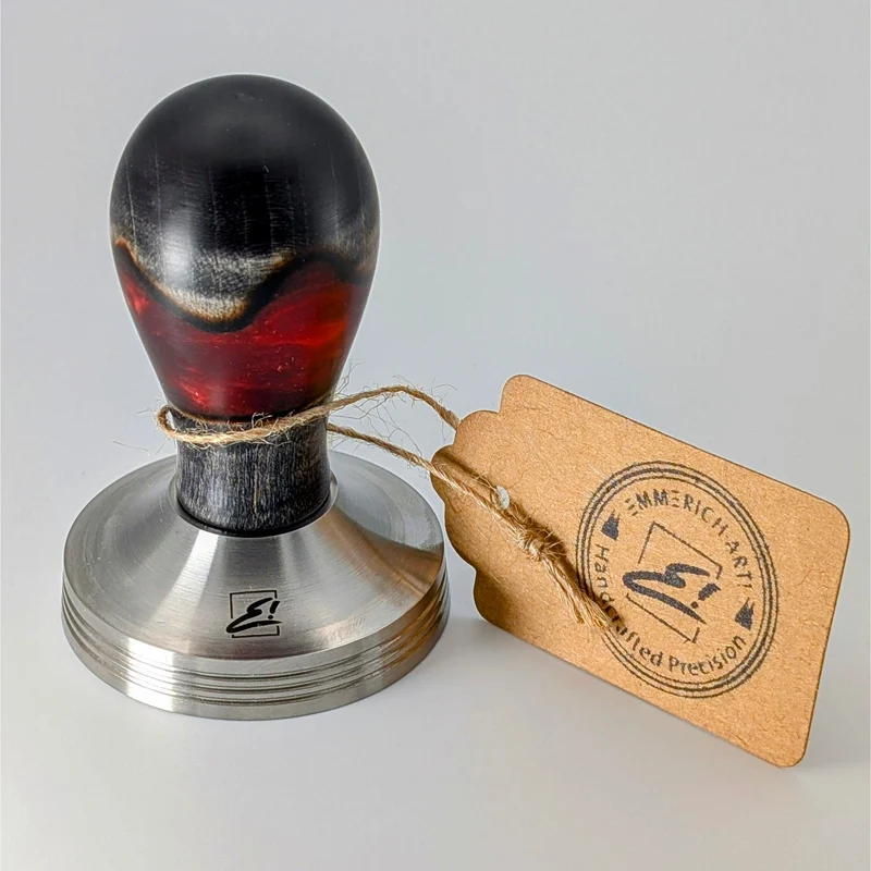 Epoxy Elegance Tamper #2 – Riegelahorn & Lava-Rot