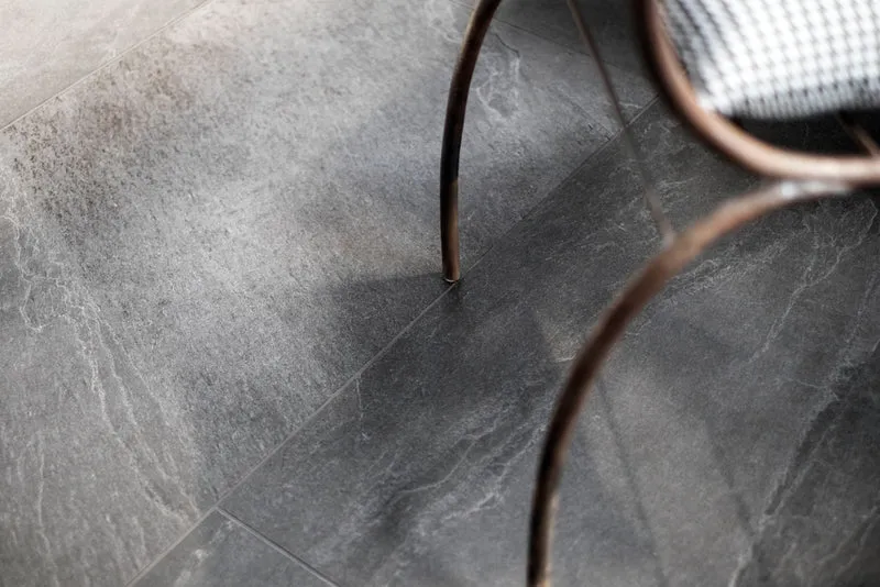 Feinsteinzeug X-Rock Grigio R9/A