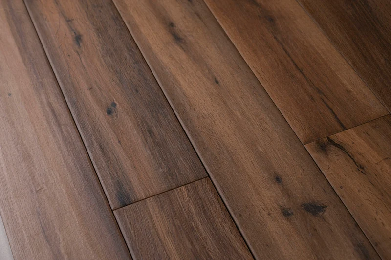 Holzoptikfliesen Woodstory Marrone 15x90 cm Naturkante