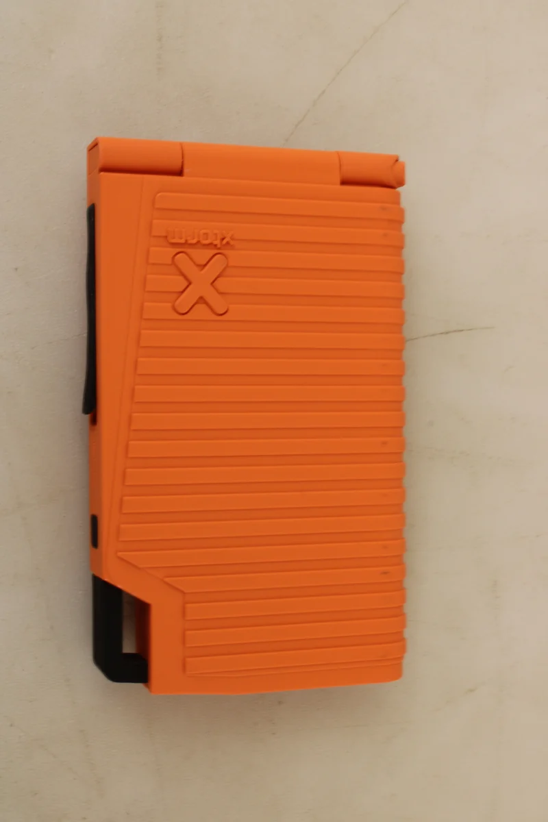B-Ware Xtorm XR105 wasserdichte Solar-Powerbank Akku Solar Ladegerät SIEHE TEXT/FOTO