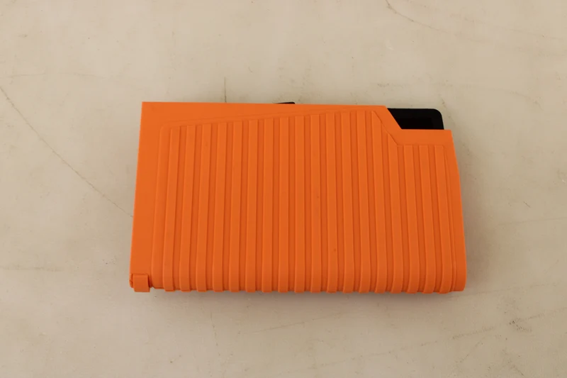 B-Ware Xtorm XR105 wasserdichte Solar-Powerbank Akku Solar Ladegerät SIEHE TEXT/FOTO