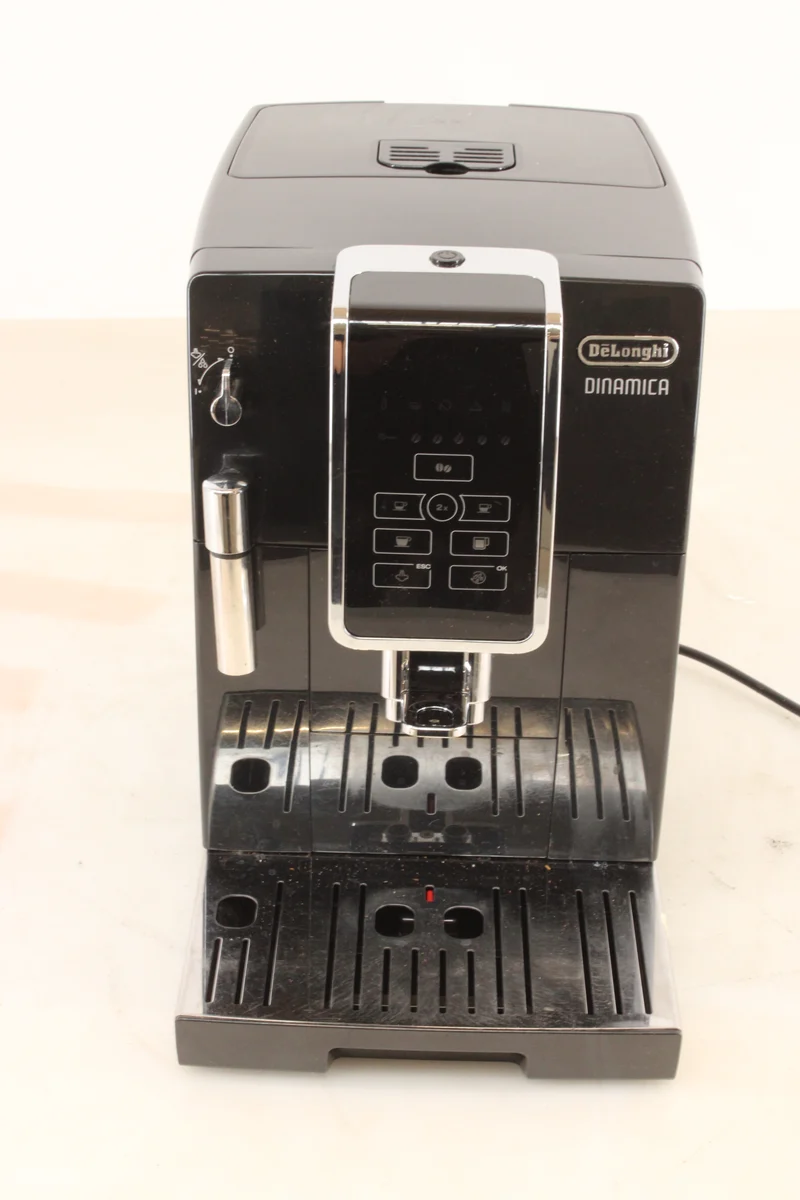 B-Ware DeLonghi Kaffeevollautomat Kaffeemaschine Dinamica Schwarz LatteCrema System