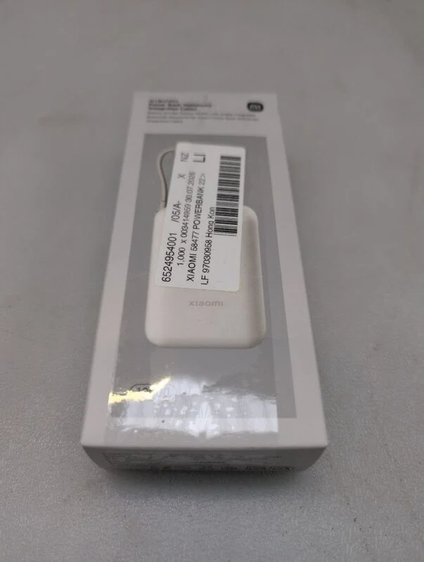 B-Ware Xiaomi Powerbank 10000 mAh Quick Charge 3.0 Zusatzakku Ladegerät Weiß matt 3A