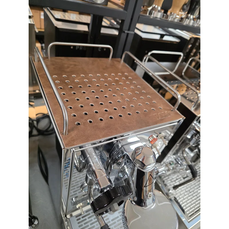 ECM Tassenablagen-Schutz aus Kunstleder – Braun (AC100107-00)