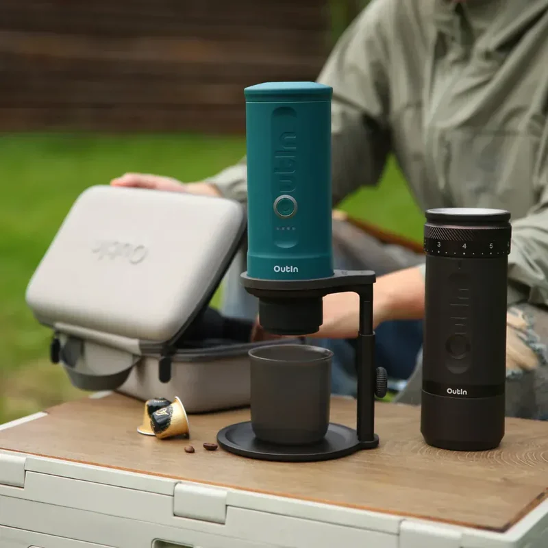 OutIn Universeller Kaffeeständer