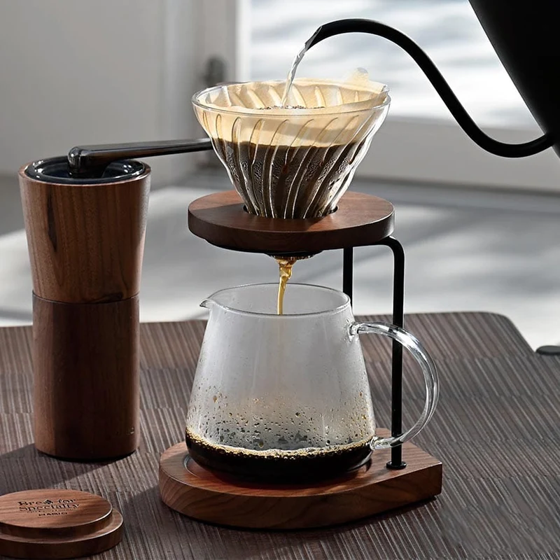 Hario Coffee Server Walnut 600 ml – Clear Nussbaum