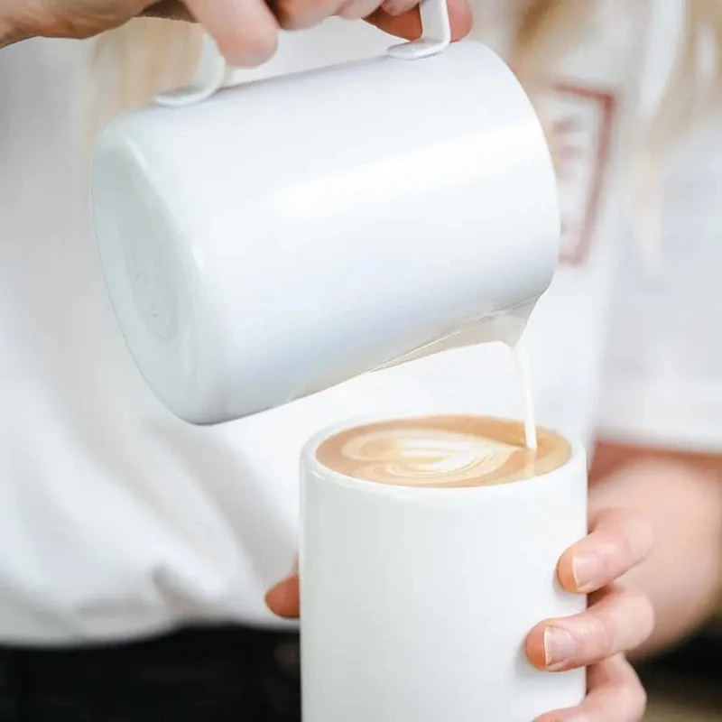 RHINOWARES Stealth Milchkännchen WEISS oder SCHWARZ / 360 und 600 ml