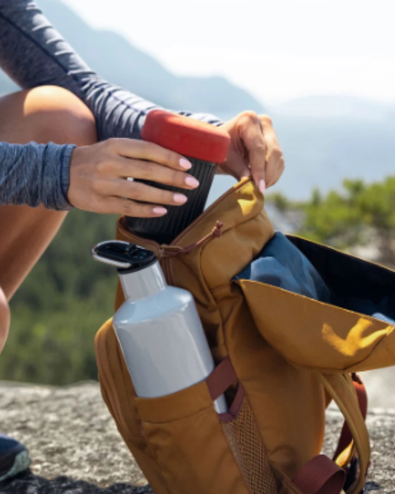 AeroPress Coffee Maker Go – Kompakte Kaffeepresse für perfekten Genuss unterwegs inklusive 100 Filter