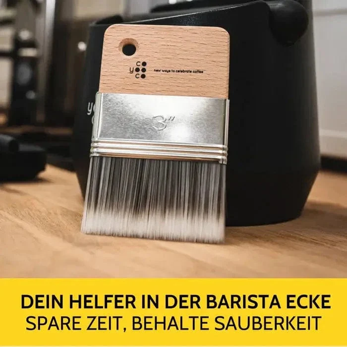 Kehrpinsel Natur - saubere Barista-Arbeitsfläche von COYOOCO