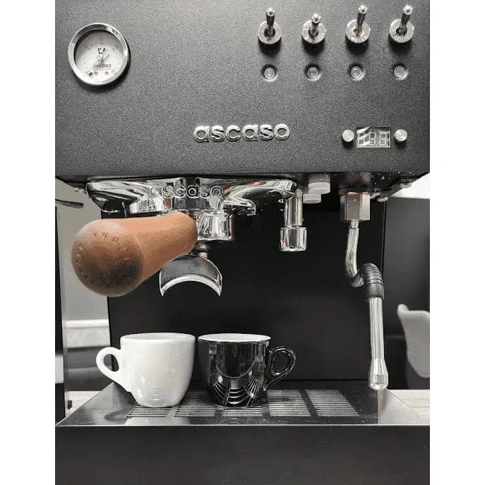 Espresso Tasse und Untertasse Schwarz Serie Palermo von Nuova Point 56 ml