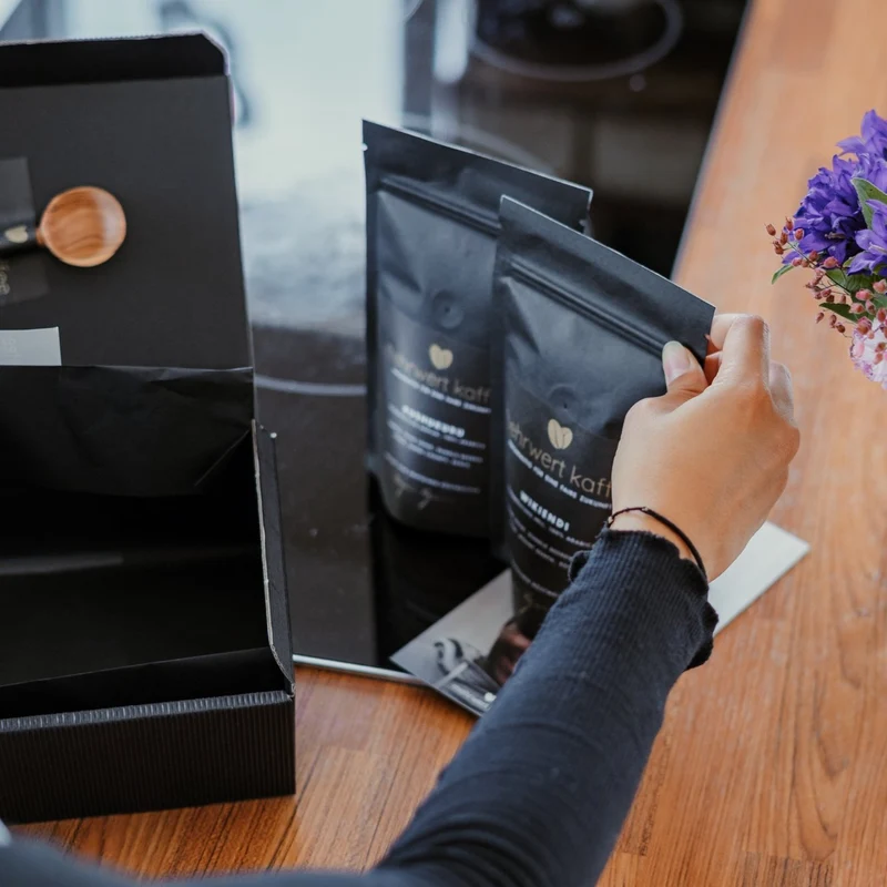 Filterkaffee Probierpaket mit Geschenkkarton & Probiertütchen