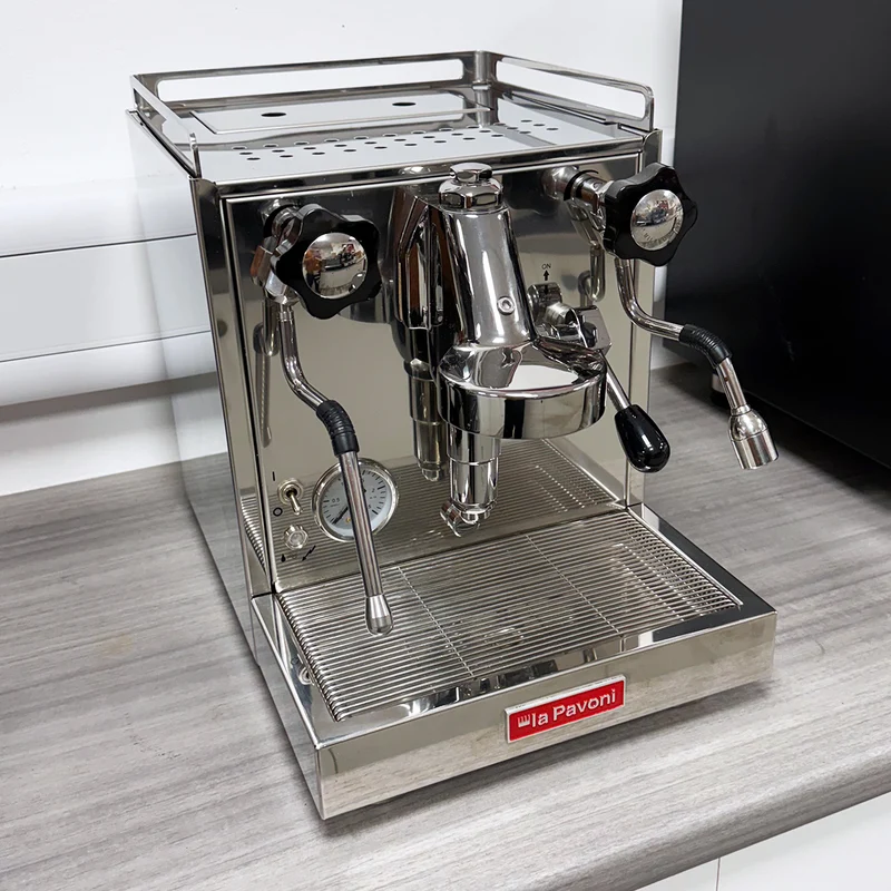 Showroom Model La Pavoni Cellini Classic Espresso Machine - LPSCCC01UK
