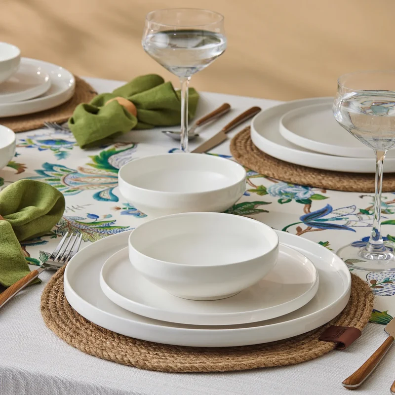 Karaca Stream Bone China Saturn 4 Kişilik 12 Parça Yemek Takımı, Beyaz