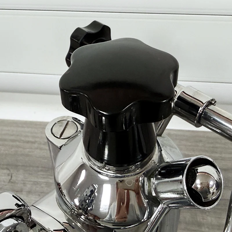 REFURBISHED La Pavoni Europiccola (black base black handles) 220v - LPLENQ01UK