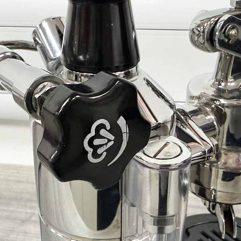 REFURBISHED La Pavoni Europiccola (black base black handles) 220v - LPLENQ01UK