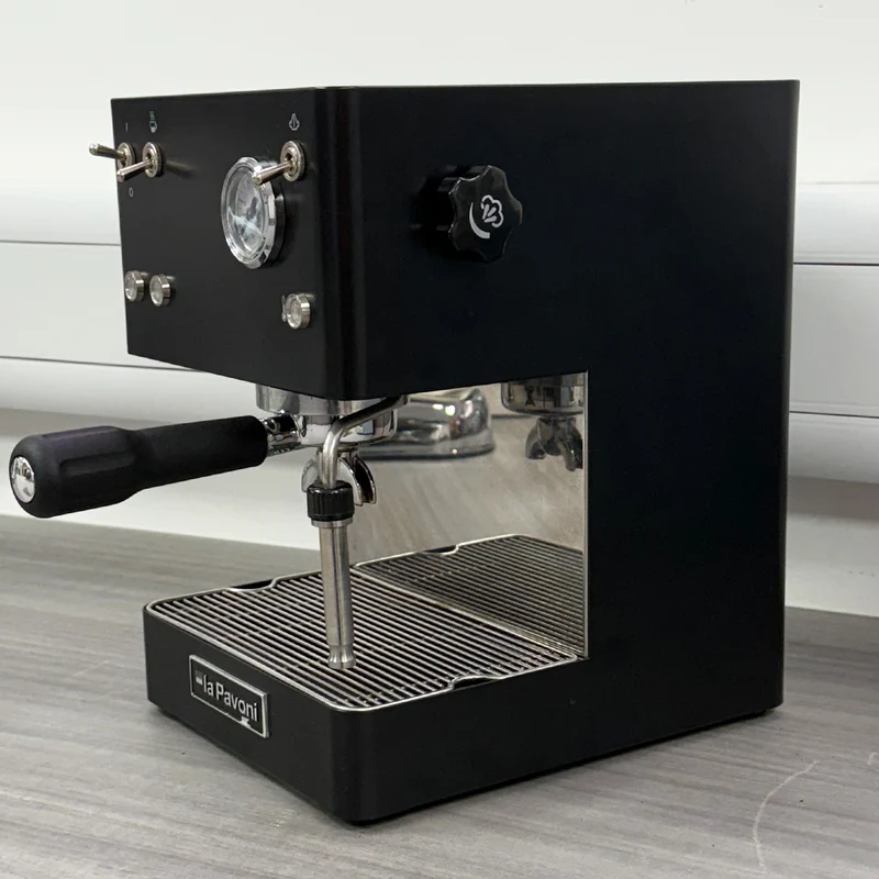SHOWROOM MODEL LA PAVONI CASABAR BLACK (NEW MODEL)