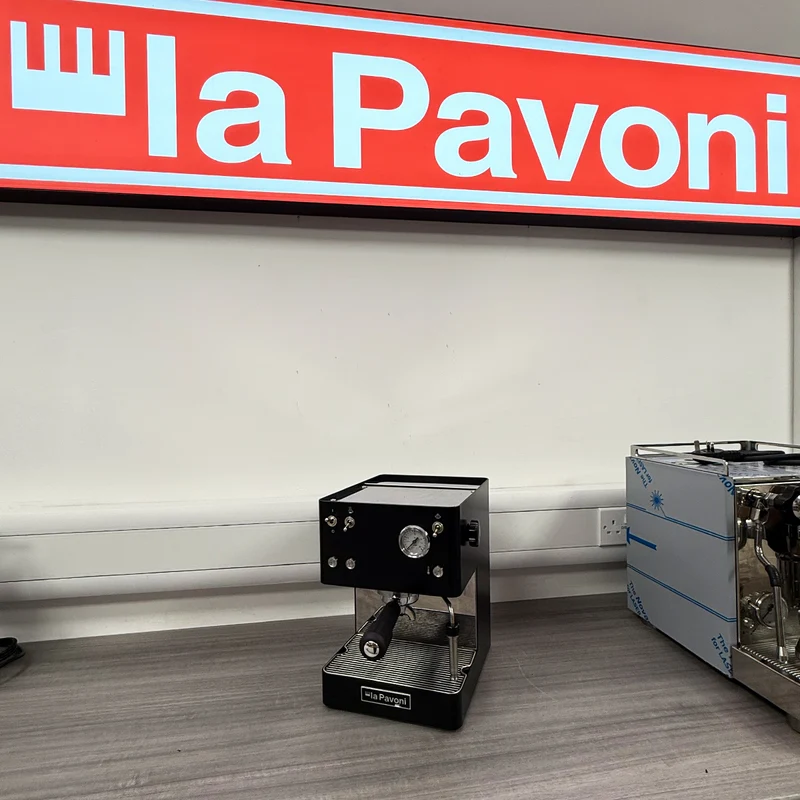 SHOWROOM MODEL LA PAVONI CASABAR BLACK (NEW MODEL)