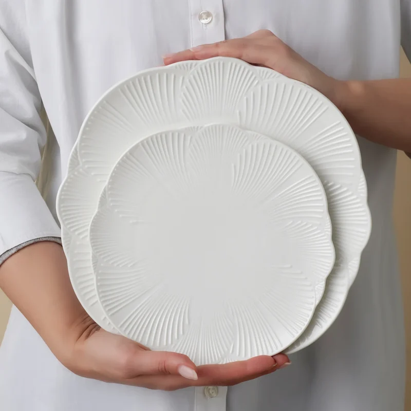 Karaca Bloom 6 Kişilik 24 Parça Bone China Yemek Takımı, Beyaz