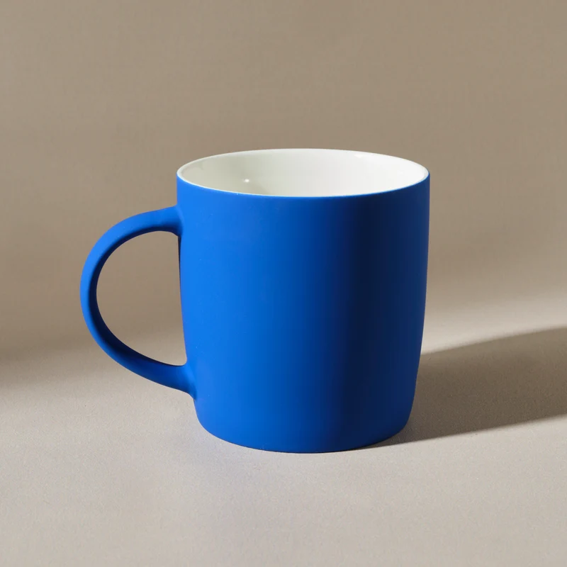 Karaca Soft Touch Marineblau Tasse 340 ml