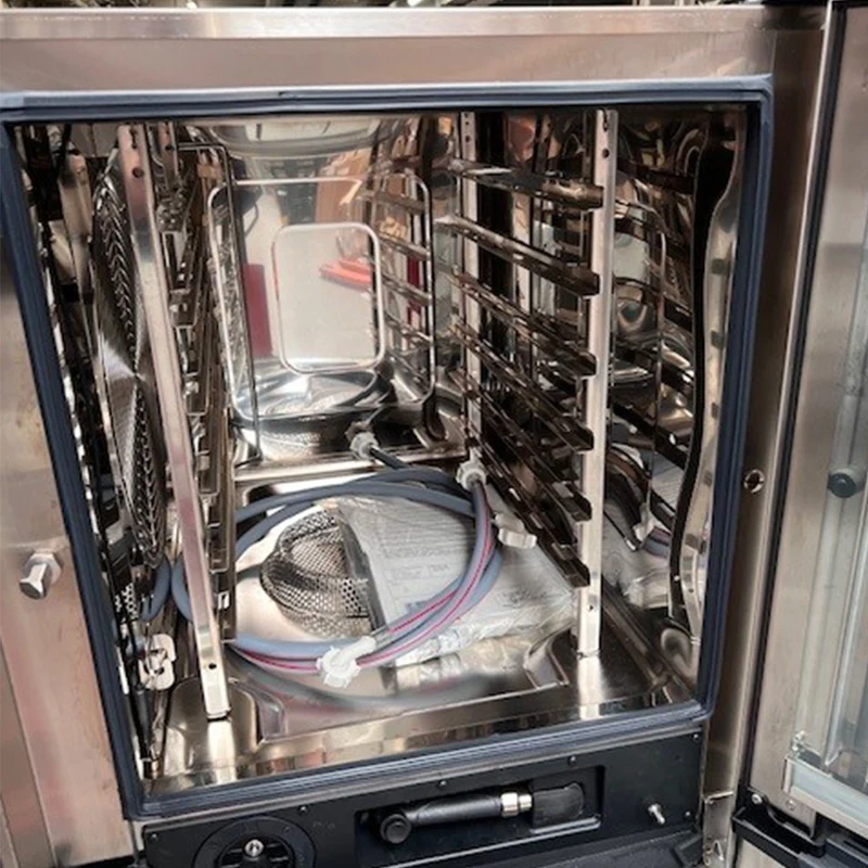 Elektro-Kombidämpfer 6x GN 1/1 mit Boiler, Touch-Steuerung & Reinigungssystem – inkl. Untergestell, SBET/XC-06_AC/SS1-EX
