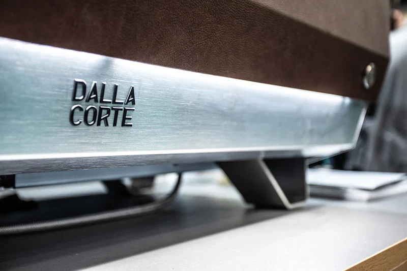 Dalla Corte Icon 2 gruppig mit automatischen Milchaufschäumer (MCS) | Kaffeewelt