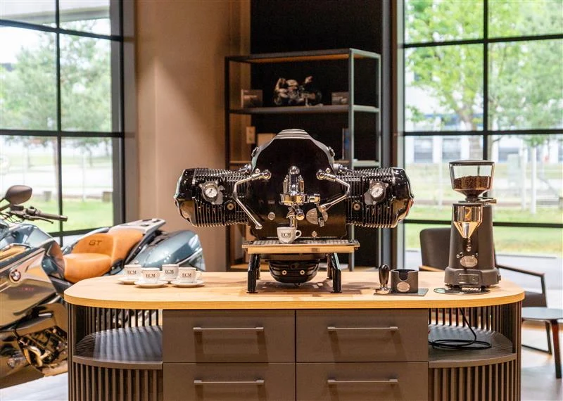 ECM - BMW Big Coffee Boxer - Limited Edition